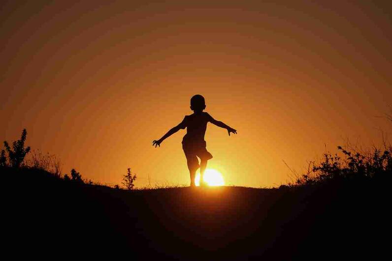 如何一键下载带封面的音乐歌词？